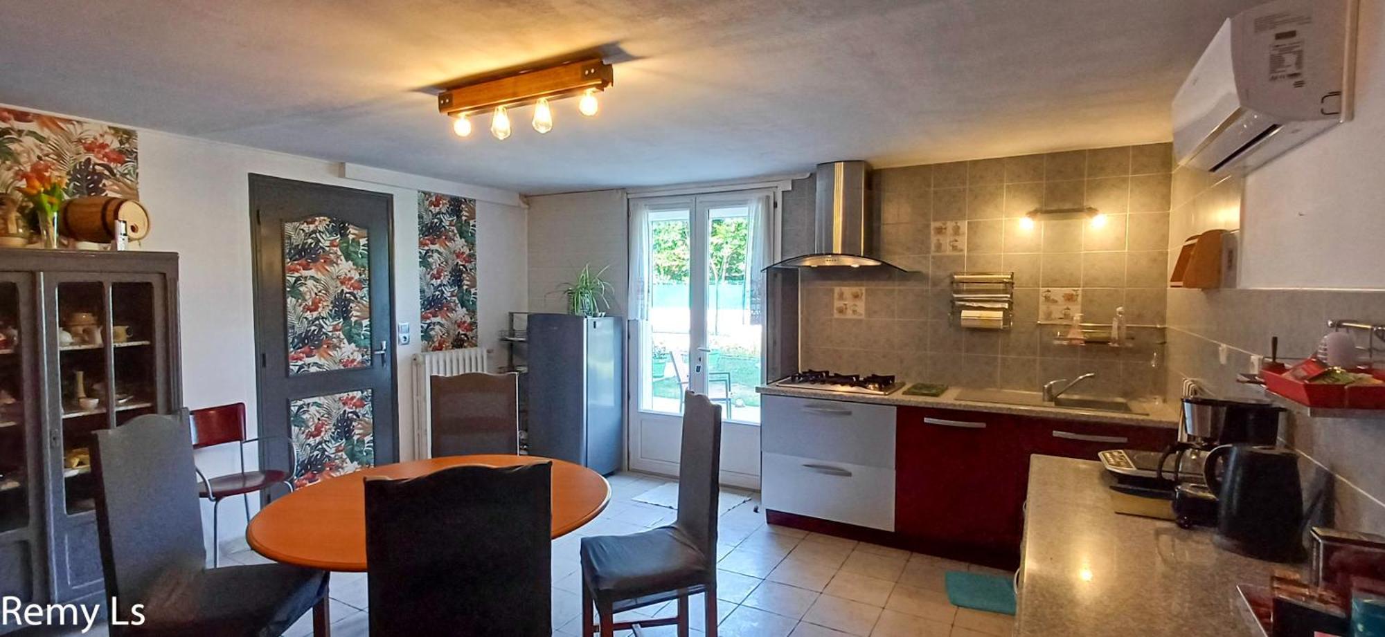 Joli Appartement Вильнёв-сюр-Ло Экстерьер фото