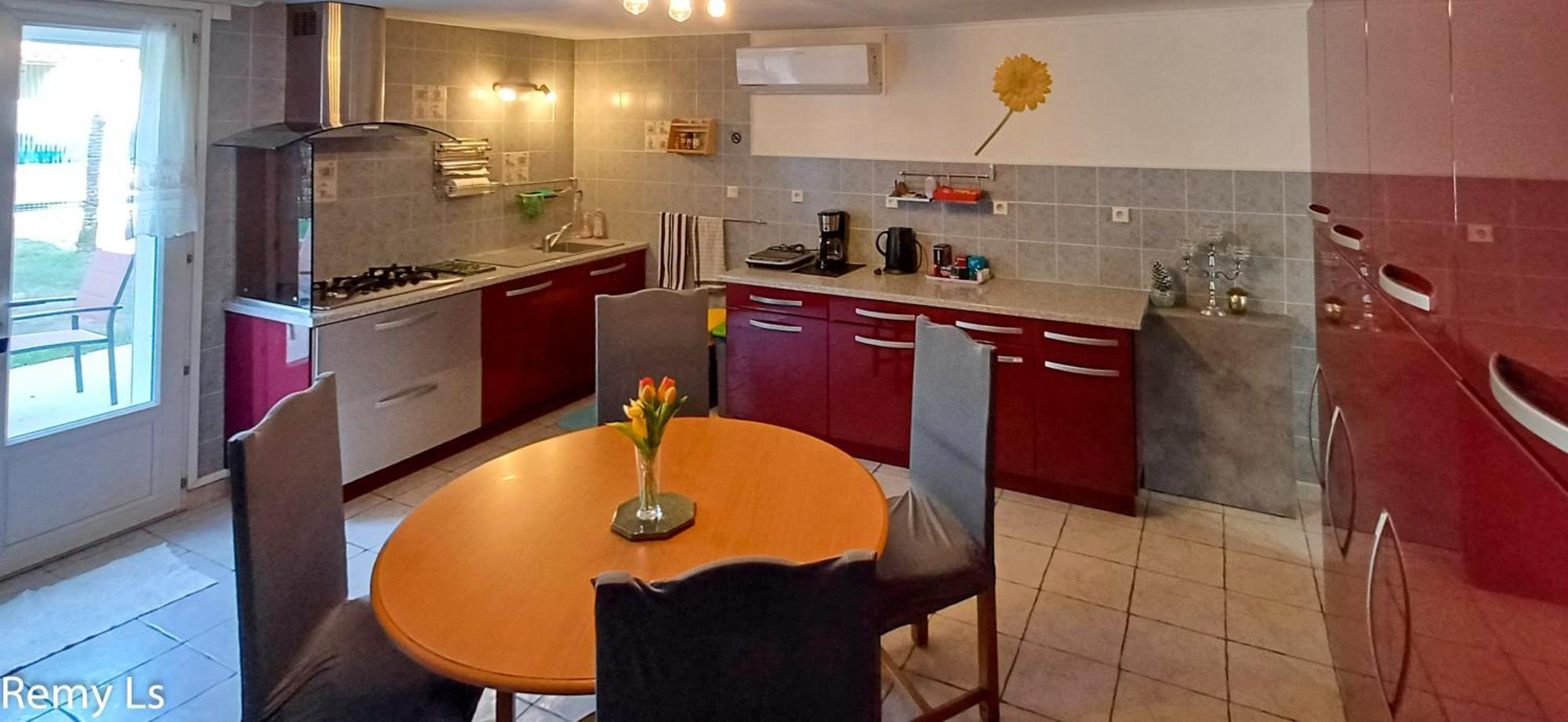 Joli Appartement Вильнёв-сюр-Ло Экстерьер фото